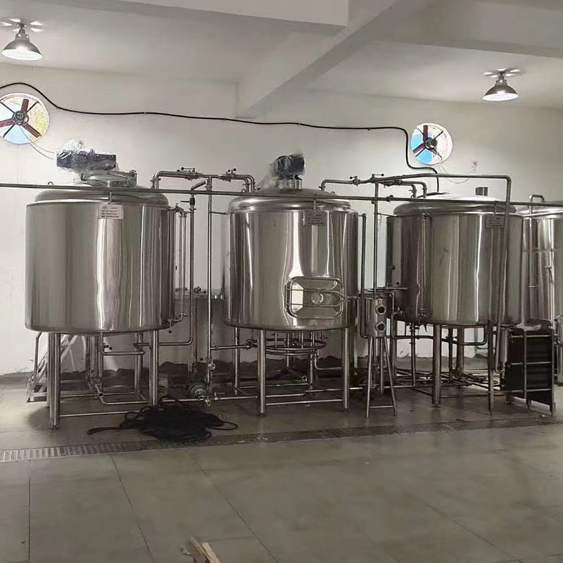 东丰精酿啤酒设备厂—如何延长精酿啤酒设备的使用寿命